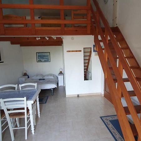 Studio-Mezzanine Dans Villa Cagnes-sur-Mer Kültér fotó