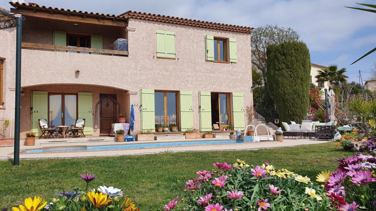 Studio-Mezzanine Dans Villa Cagnes-sur-Mer Kültér fotó