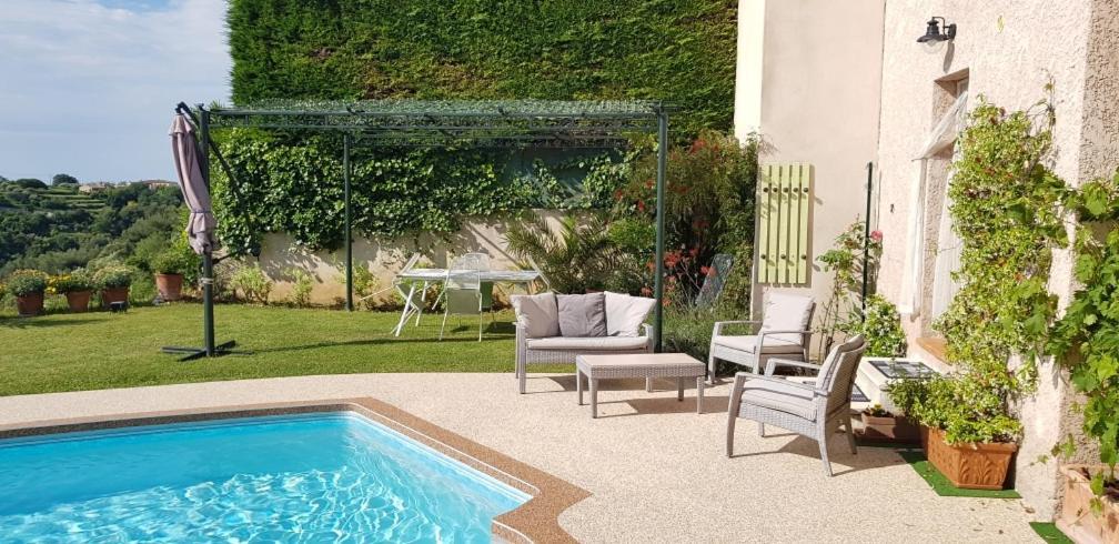 Studio-Mezzanine Dans Villa Cagnes-sur-Mer Kültér fotó