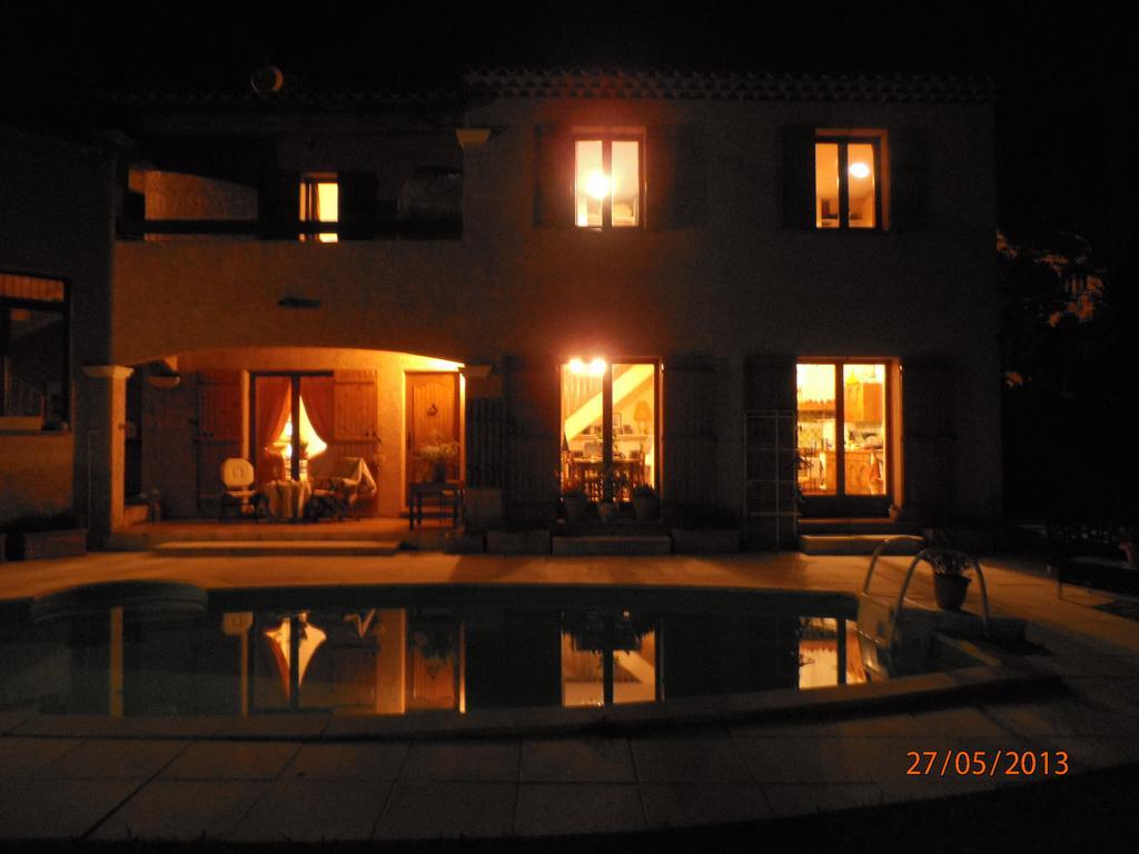 Studio-Mezzanine Dans Villa Cagnes-sur-Mer Szoba fotó